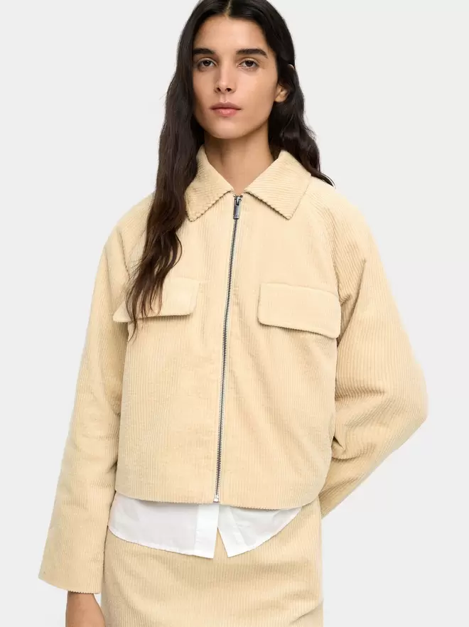 Corduroy jacket with 100% cotton