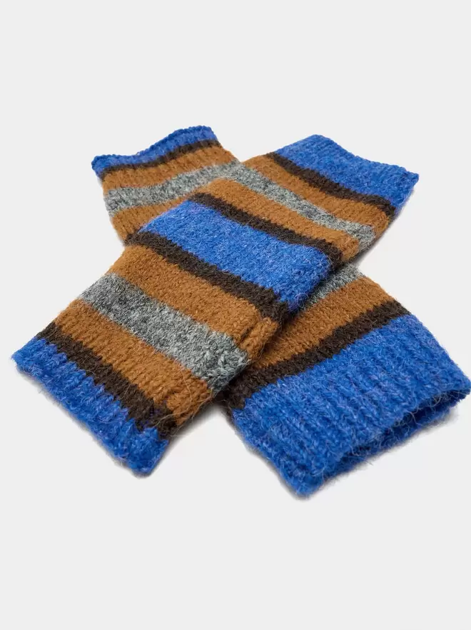 Mittens gloves with wool