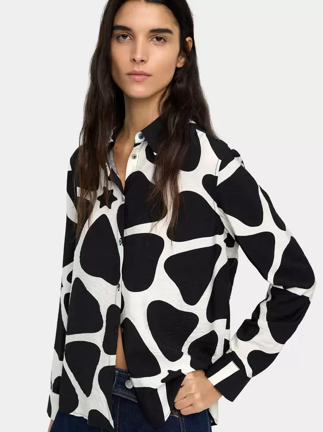 Printed shirt with crinkled effect