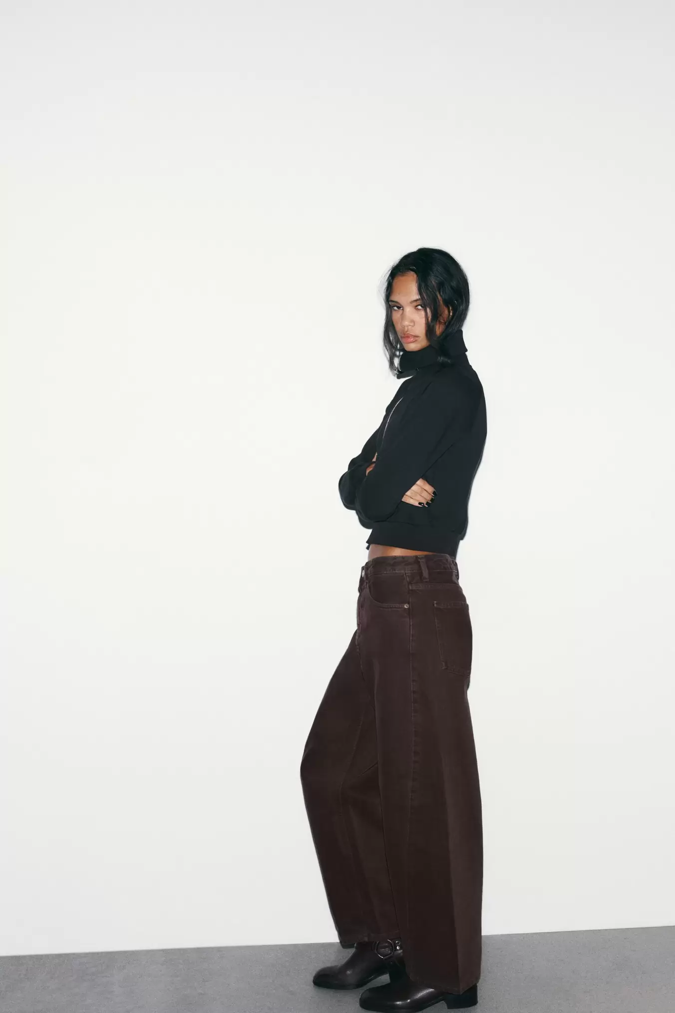 TRF BAGGY BARREL MID-WAIST JEANS