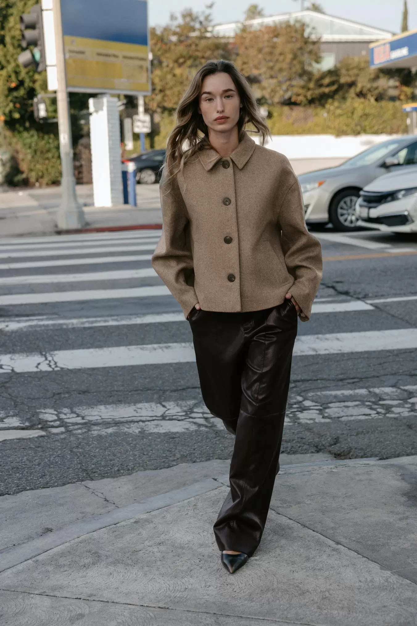 SHORT WOOL COAT