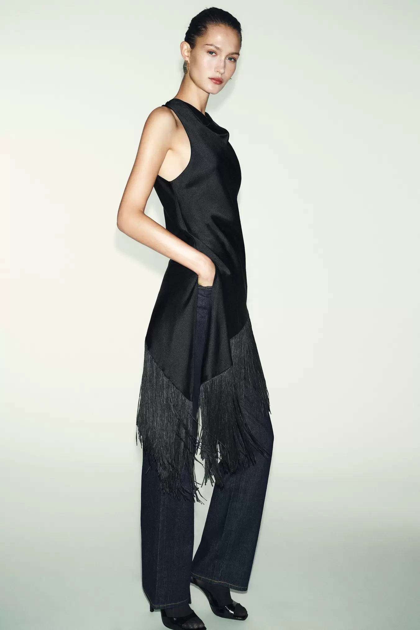 LONG SATIN TOP WITH FRINGING