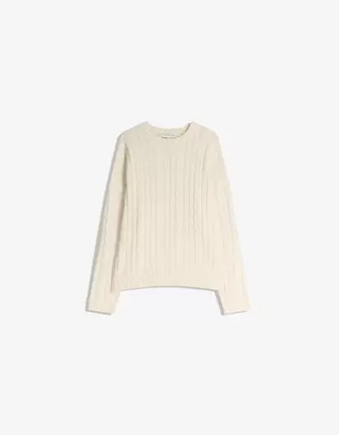 Sweter ze splotem warkoczowym