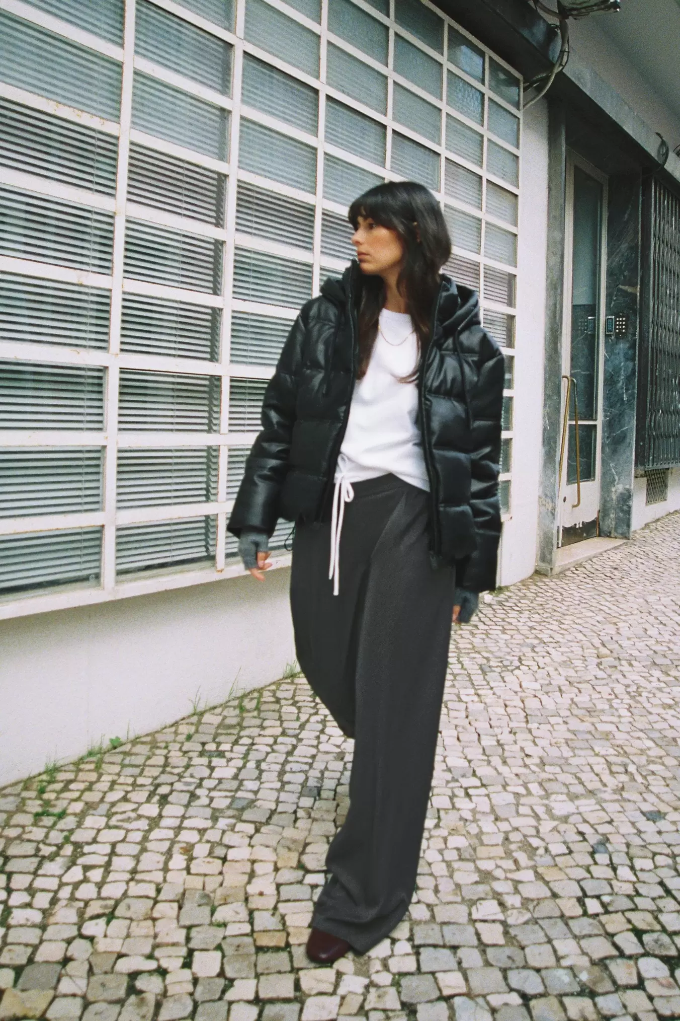 WATER-REPELLENT AND WINDPROOF QUILTED FAUX LEATHER ANORAK