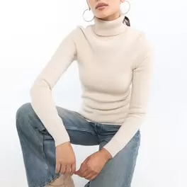 Fake fur-lined pullover