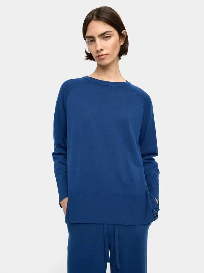 Knit sweater with wool