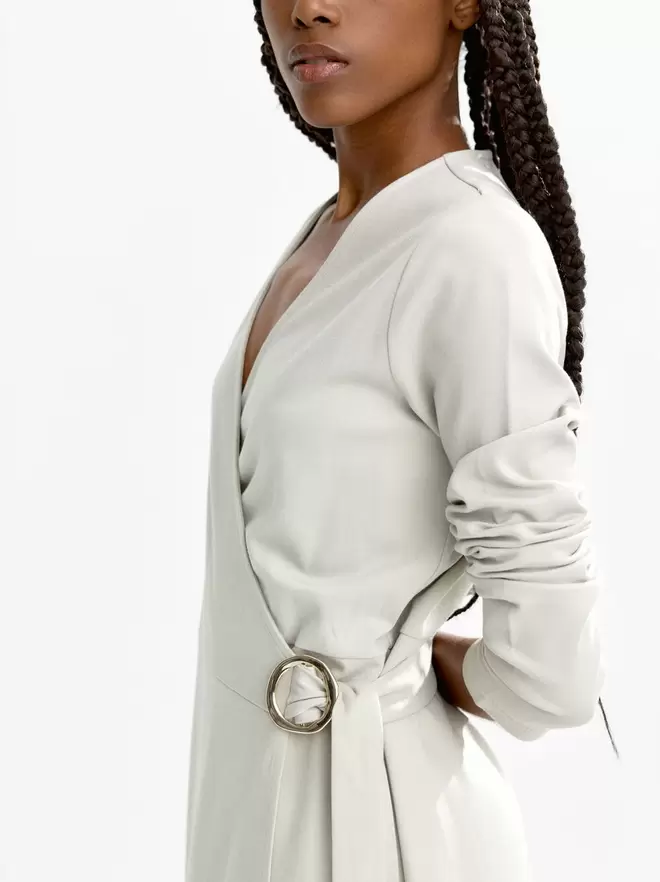 Long-sleeve midi dress