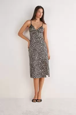 Długa Jedwabna Halka A Moment of Glamour