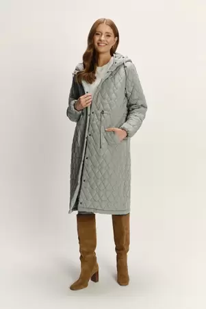 Pikowana jasnozielona kurtka z kapturem