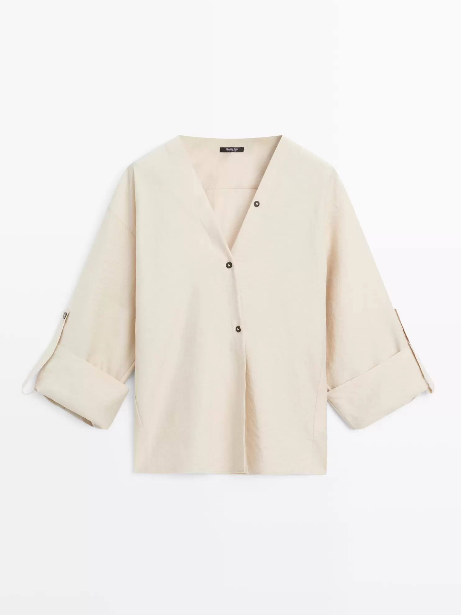 Koszula z podwiniętymi rękawami