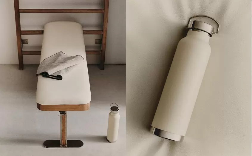 DĘBOWA ESPALIERA Z ŁAWKĄ ZE SKÓRY I LAKIEROWANĄ BUTELKĄ ZE STALI