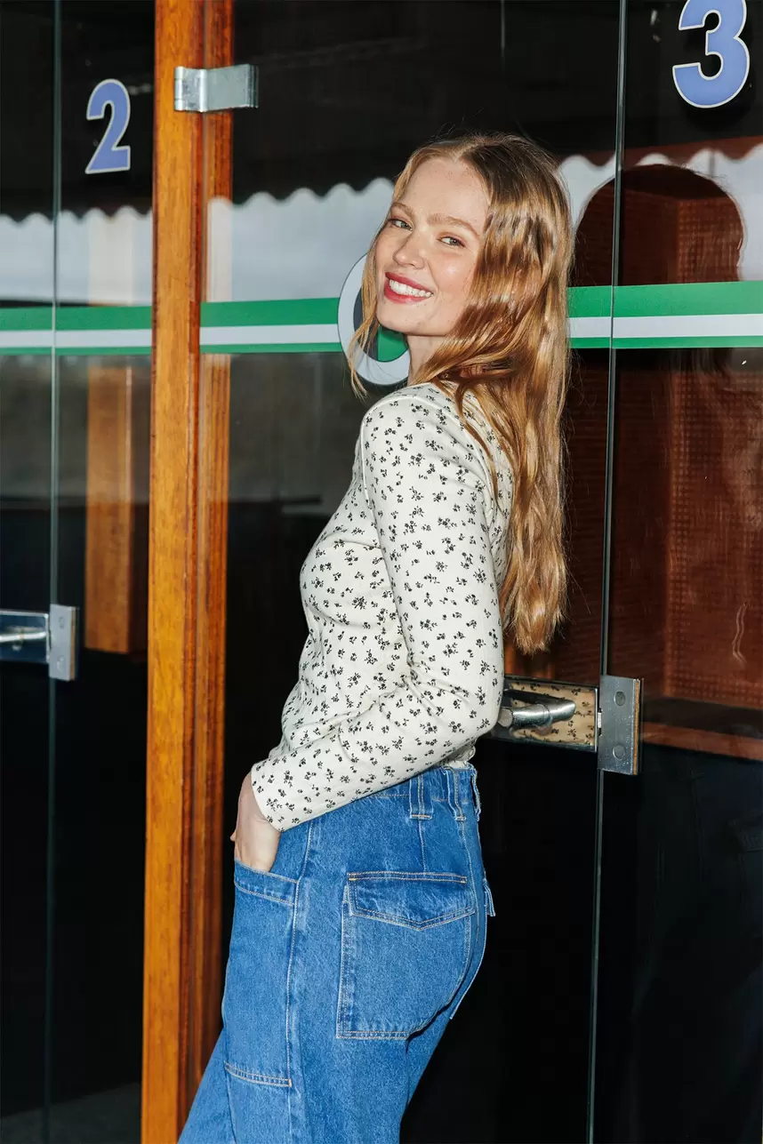 T-shirt z wzorem w kropki