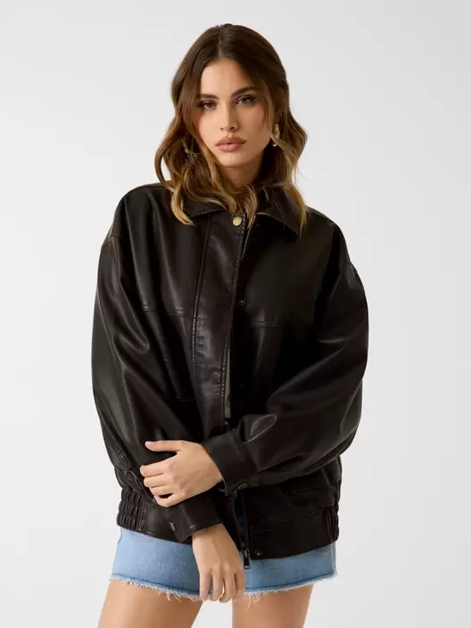 Chaqueta bomber de piel sintética