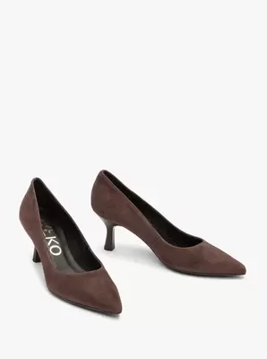 Brązowe skórzane czółenka na szpilce