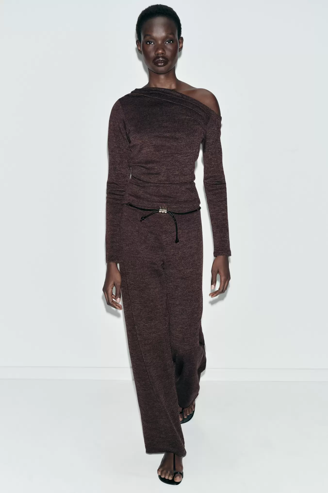 PIQUÉ TROUSERS WITH BELT