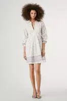 Vestido corto de manga larga con estampado floral.