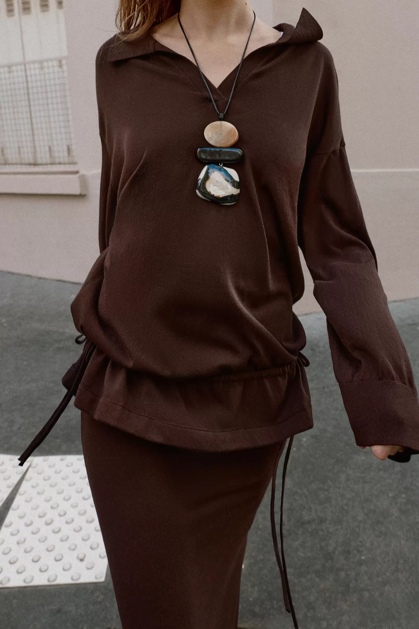 GATHERED KNIT POLO SHIRT