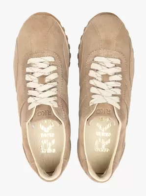 Piaskowe sportowe półbuty