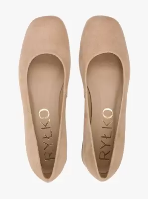 Beżowe czółenka z kwadratowym noskiem