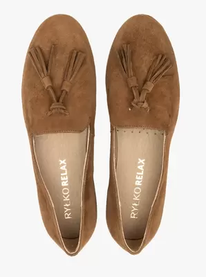 Brązowe mokasyny z chwostem