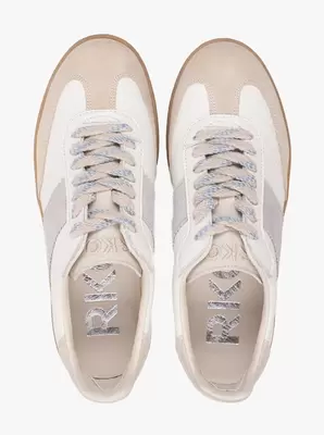 Kremowe sneakersy z szarym paskiem