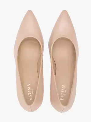 Beżowe czółenka w szpic na szpilce