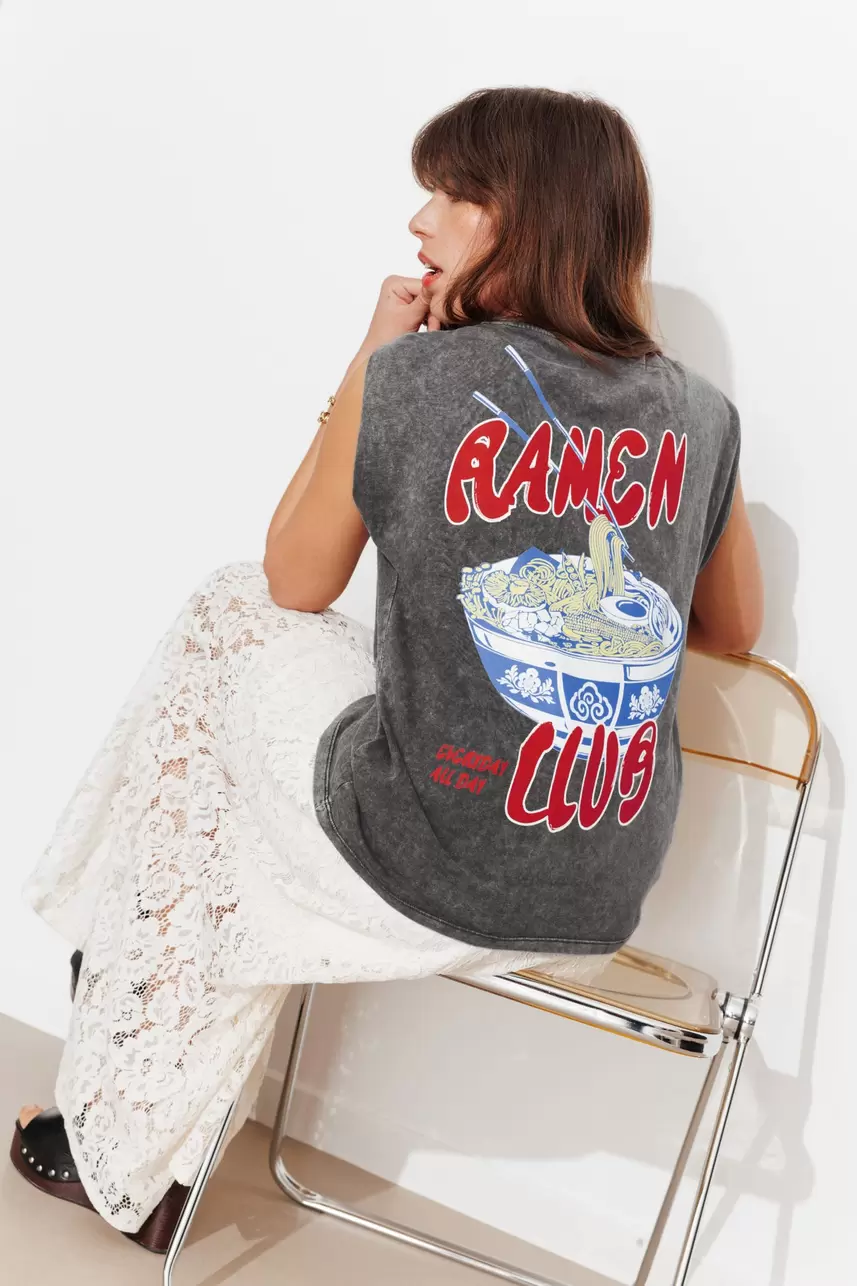 Koszulka z przesłaniem RAMEN