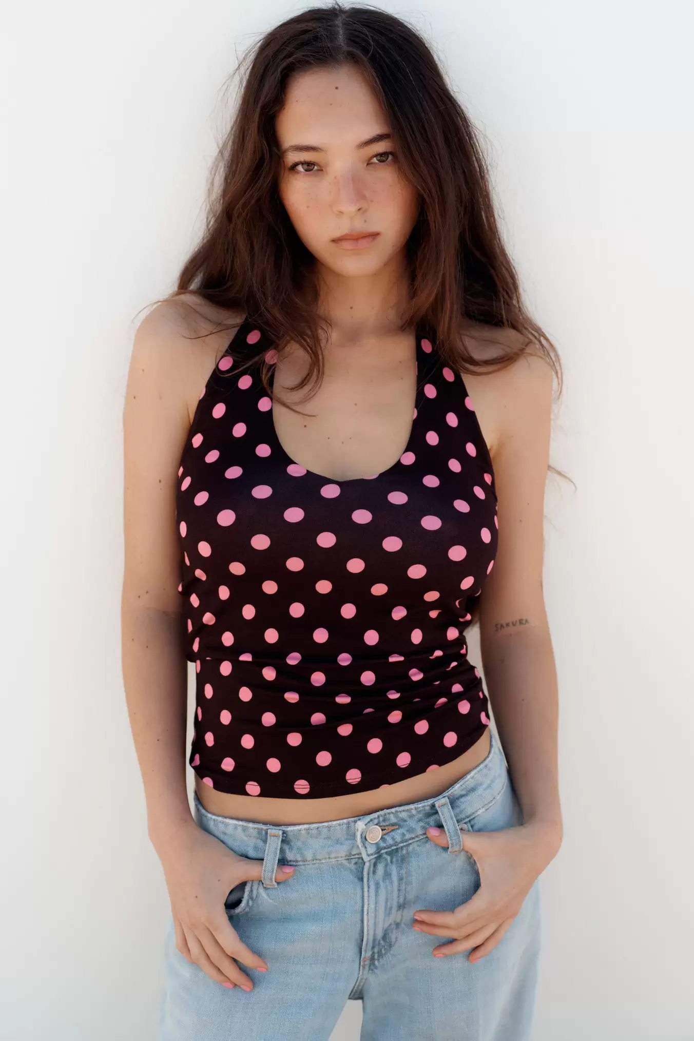 HALTER NECK DOT TOP