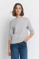 Camiseta tachas delantero