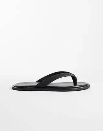 ASOS DESIGN – Czarne skórzane sandały z paskami