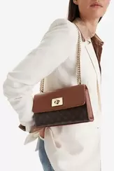 NINE WEST - Mała torebka kopertówkaNINE WEST - Mała torebka kopertówka