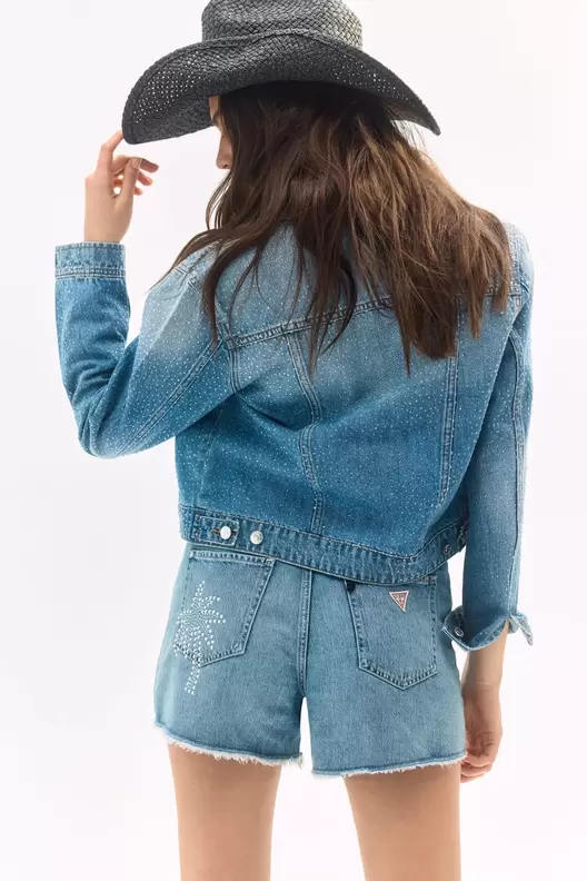 Pantalones cortos de mezclilla con pedrería
