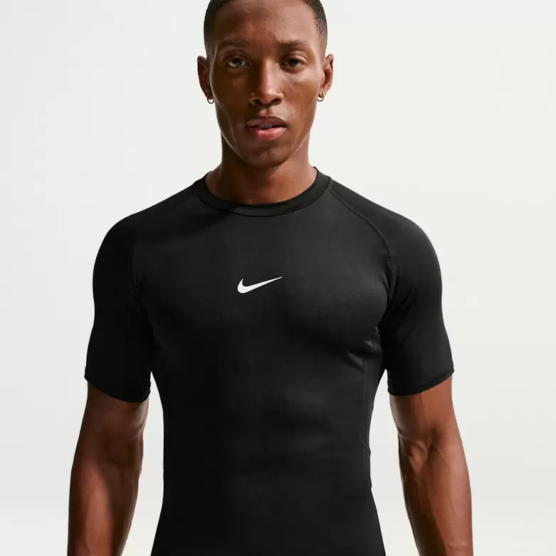 Nike Pro