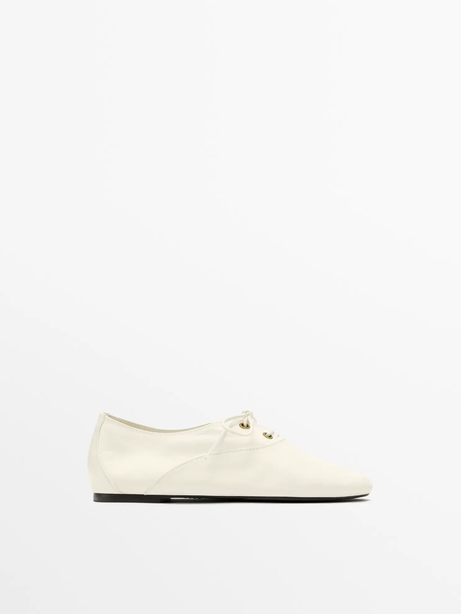 Miękkie sznurowane buty skórzane