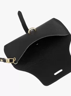 Czarne etui na okulary ze skóry licowej