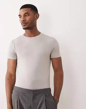 ASOS DESIGN Essentials – Szary T-shirt o kroju podkreślającym sylwetkę