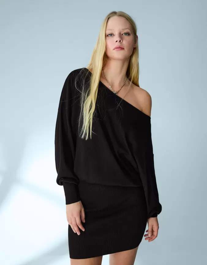Asymetryczna sukienka mini z ribu