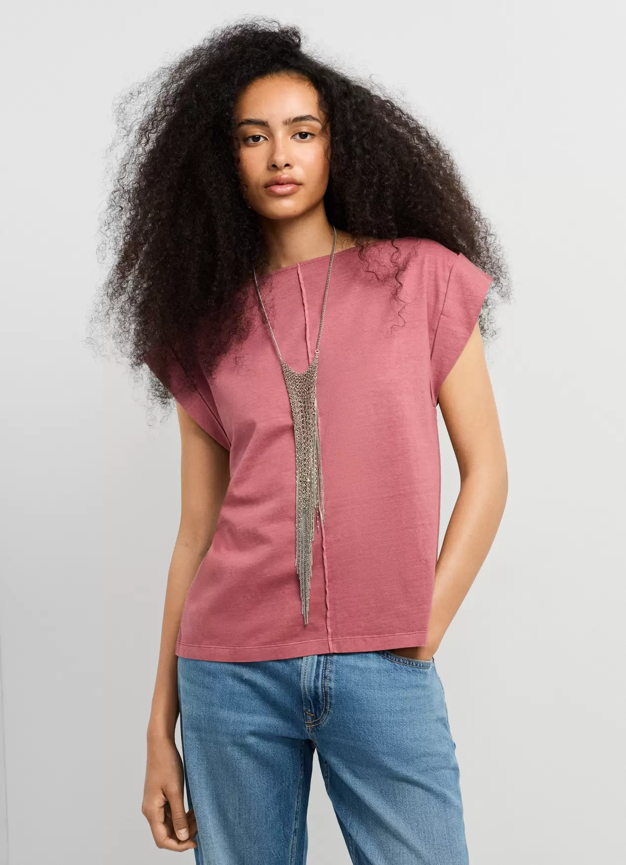 T-shirt Z Dekoracyjnym Szwem