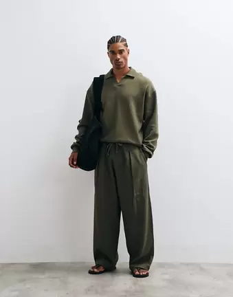 ASOS DESIGN prążkowane, teksturowane joggery oversize typu balloon w kolorze zielonym