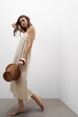 Długa Halka z Satyny Wiskozowej Midsummer Dream