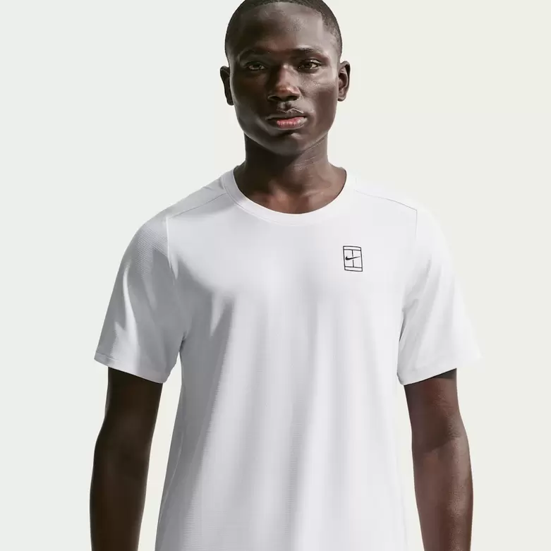 NikeCourt Advantage
