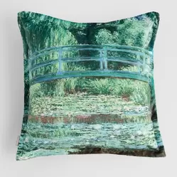 Poszewka z nadrukiem Japanese bridge 45x45 cm z motywem z obrazu Claude'a Moneta