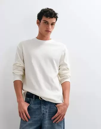 ASOS DESIGN luźny T-shirt z długim rękawem w kremowym waflowym splocie