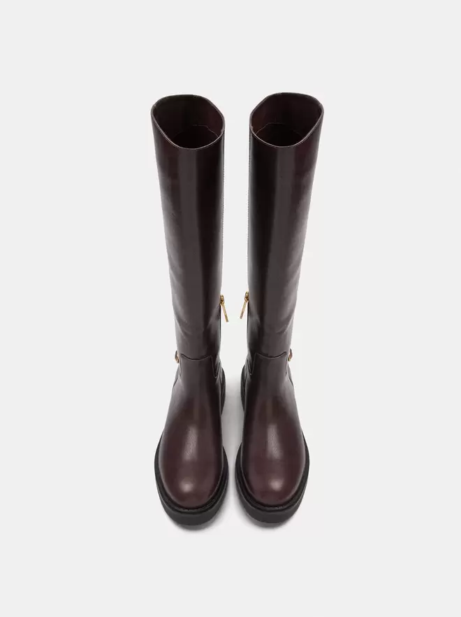 Skórzane? boots? z detalem klamry