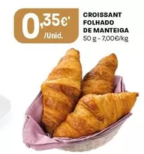 Croissant Folhado De Manteiga