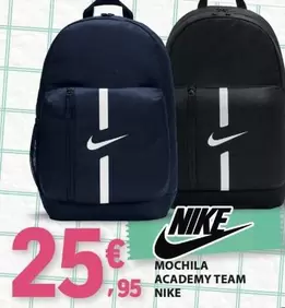 Nike - Mochila Academy Team