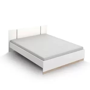 Watson JR Cama Casal