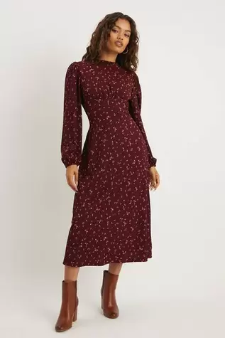 Petite Berry Ditsy Frill Neck Midi Dress