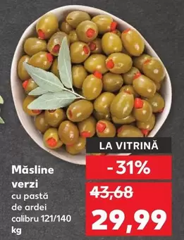 Măsline verzi cu pastă de ardei