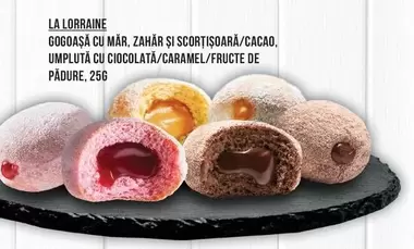 GOGOAȘĂ CU MĂR, ZAHAR ŞI SCORŢIŞOARĂ/CACAO, UMPLUTĂ CU CIOCOLATA/CARAMEL/FRUCTE DE PĂDURE